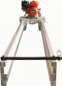 Виброрейка бензиновая ВРБ-4